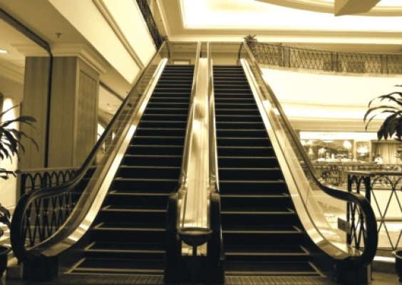 Tầm quan trọng của việc bảo trì thang cuốn